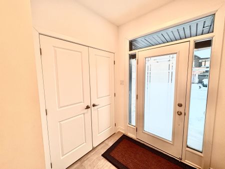 For Lease - 261 Finsbury Avenue, Stittsville - Munster - Richmond, Ontario - Photo 5