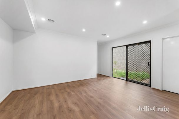 78 Rihanna Street, Greenvale - Photo 1