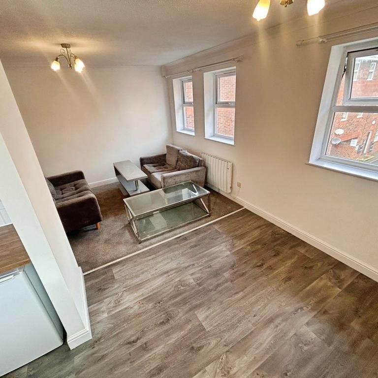 2 bedroom apartment to rent - Photo 1