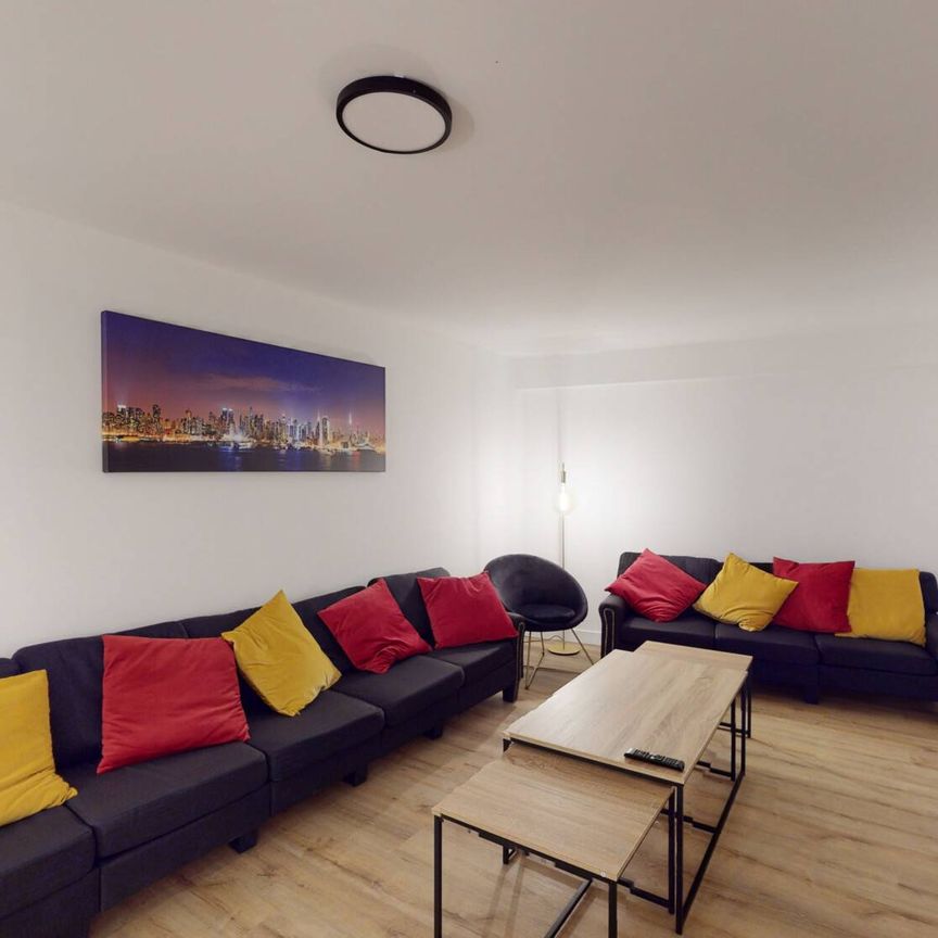 Maison de 380m2 en coliving à Nantes - 13 chambres - Île de Nantes - Photo 1