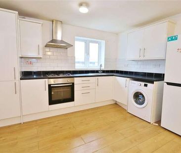 Chapel Street, Woking, Surrey, GU21 - Photo 5