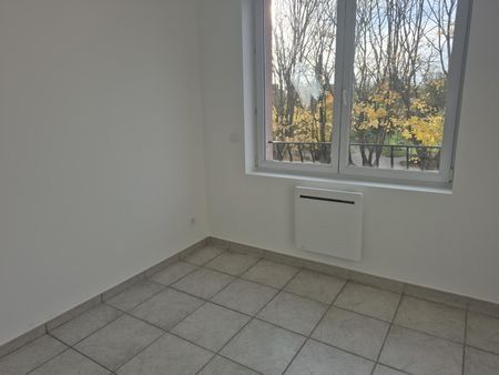 Location Appartement 3 pièces 54m² LOOS 59120 - Photo 3