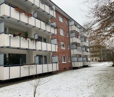 Moderne 1-Zimmer-Wohnung mit Pkw-Stellplatz... - Foto 1