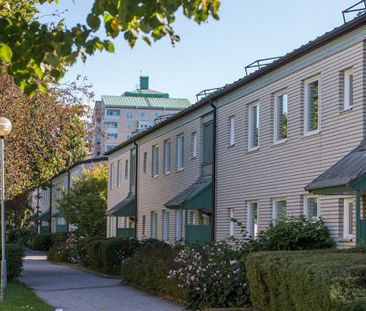 Lindhemsvägen 21, Upplands Väsby - Photo 1