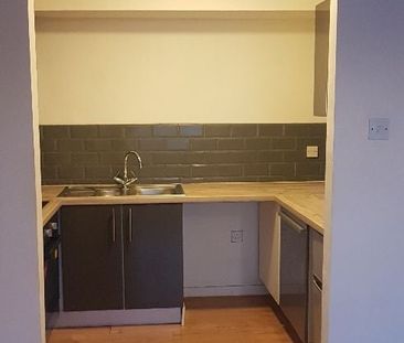 1 Bed Flat, City Road, BS2 - Photo 5