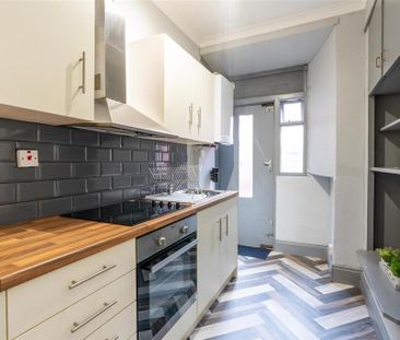 Studio to rent - Photo 6