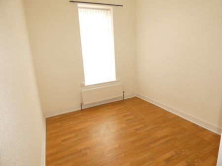 2 bed flat to rent in Emily Street, Newcastle upon tyne, NE6 - Photo 3