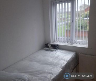 1 bedroom in a house share to rent - Photo 6