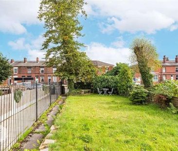 Wellington Villas, Bury, Greater Manchester, BL8 - Photo 5