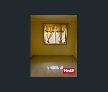 GRANNY FLAT!!! AVAILABLE NOW - Photo 3