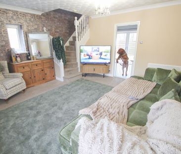 Palatine Close, WN3, Wigan - Photo 1