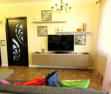Apartament 2 camere, parcare, zona VIVO! - Photo 1