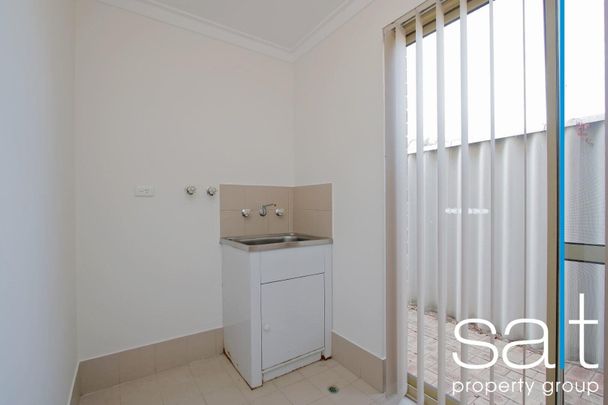 5/50 Swan Road, Attadale - Photo 1