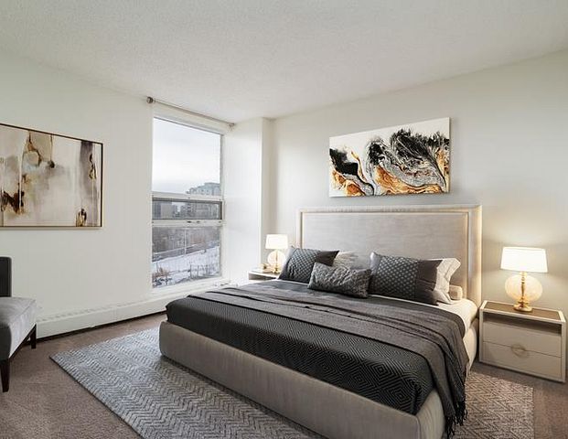 The Palisades | 9820 104 St. NW, Edmonton - Photo 1