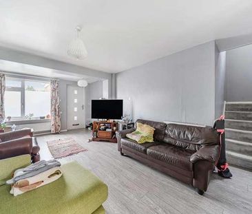 Kidlington, Oxfordshire, OX5 - Photo 1