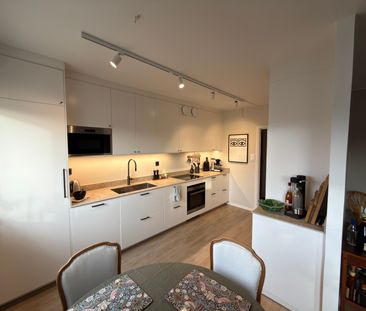 Vibyholmsvägen, Älvsjö - Photo 1