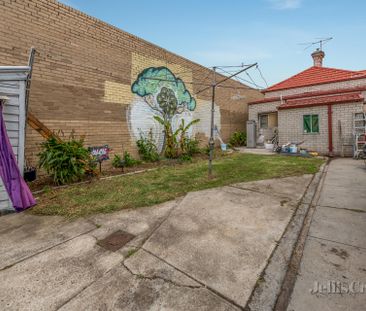 52 Hope Street, Brunswick - Photo 2
