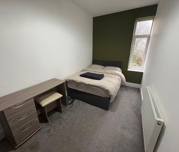 8 bedroom house share to rent - Photo 3