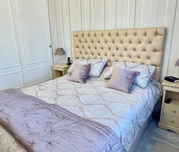 Luxury Flat for rent in Nueva Andalucia, Andalusia - Photo 4