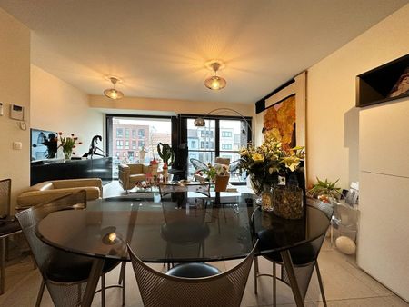 Zeer modern appartement met 2 slaapkamers en terras te Deurne! - Foto 2