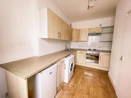 Ladbroke Crescent, Notting Hill, London W11 - Photo 5
