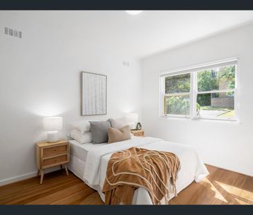 Stylish Apartment Living in the Heart of Balwyn - Photo 5