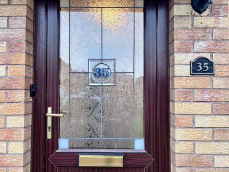 3 bedroom detached house to rent - Photo 4