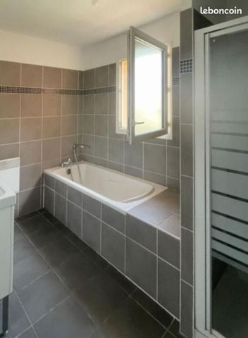 Location Maison 4 pièces 94m² BOULIAC 33270 - Photo 3