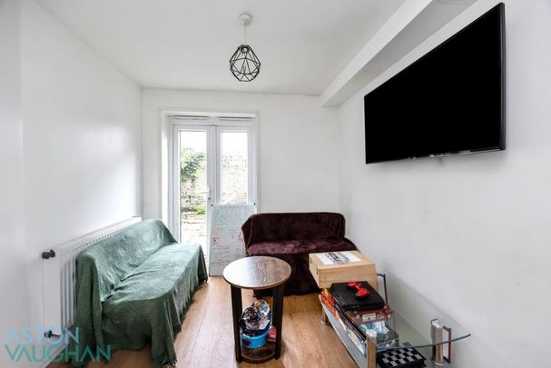 5 bedroom terraced house to rent - Photo 1