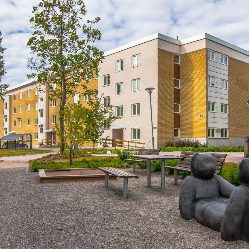 Regementsgatan 3 - Foto 1