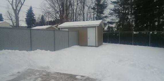 Lavaltrie maison jumelée 3 1/2 - Photo 2