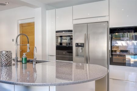 Courtland Drive, Chigwell - Photo 4