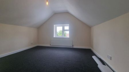 Old Birmingham Road, Marlbrook, Bromsgrove, B60 - Photo 2