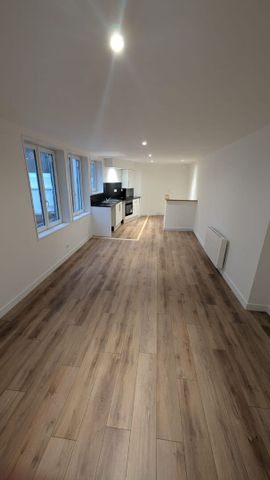 Location Appartement 3 pièces 70m² - Photo 5