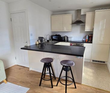 1 bedroom flat to rent - Photo 4