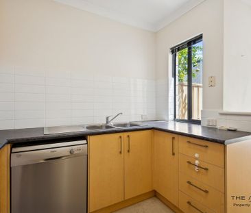 Low maintenance 3 bedroom in Nollamara - Photo 3