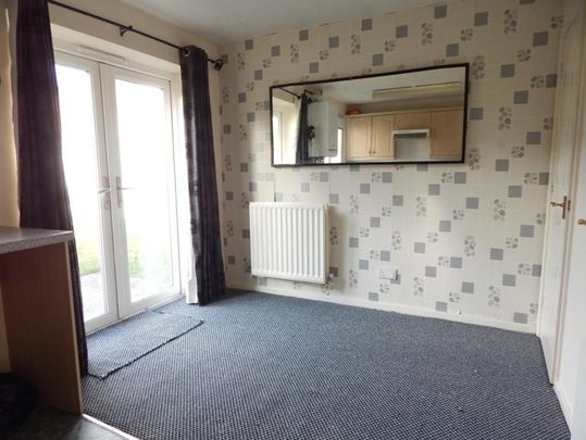 3 bedroom end of terrace house to rent - Photo 1