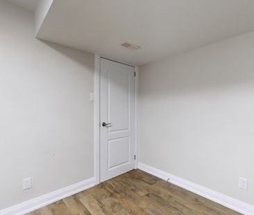 For Lease - 419 Wettlaufer Terrace, Milton, Ontario - Photo 5