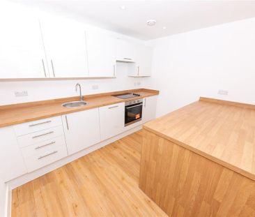 1 bedroom flat to rent - Photo 3