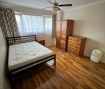 Room in a Shared Flat, Greenwood Road, E13 - Photo 6