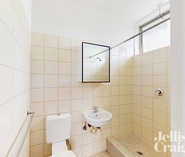 17/2 Freeman Street, Hawthorn East VIC 3123 - Apartment For Rent | ... - Photo 2