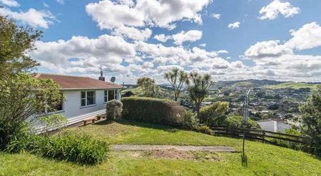 Large family home - Photo 4