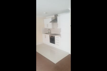 3 Bed Flat, Blegrave Mews North, SW1X - Photo 4