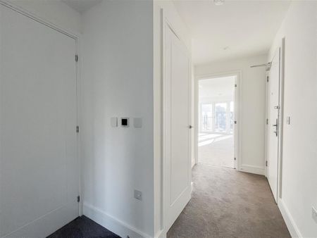 Flat 79, 6 Martin Court, Hastings, TN34 1EF - Photo 3