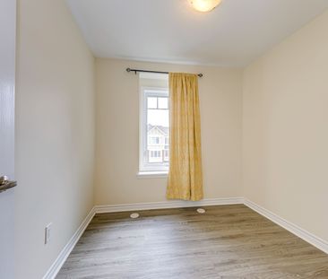 For Lease - 67 Metro Crescent, Brampton, Ontario - Photo 2