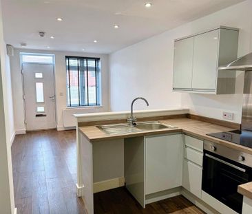 1 bedroom flat to rent - Photo 6