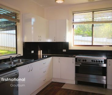 27 May Street, Goulburn - Photo 2