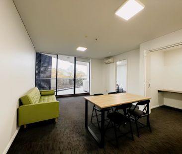 3 bed 2 bath*1103 - Photo 1