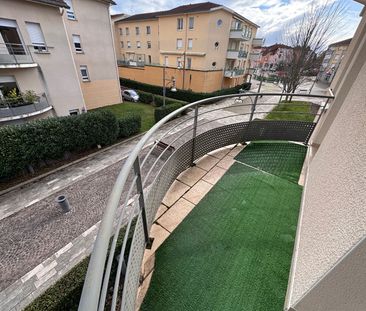 Location Appartement 5 pièces 106m² - Photo 3