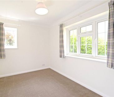 3 bedroom bungalow to rent - Photo 3
